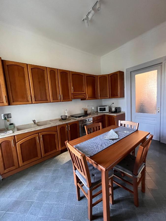 Elegante E Accogliente Appartamento A Torino المظهر الخارجي الصورة
